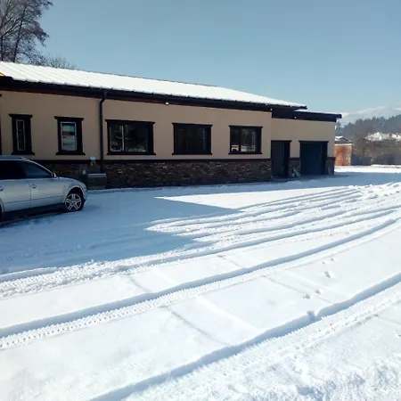 Ali Baba I 40 Razboinika Bansko